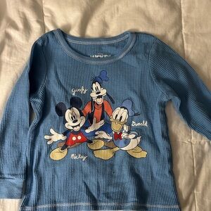 Disney boys top Mickey Mouse Goofy Donald EUC 3T